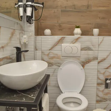 Plan B Apartment *